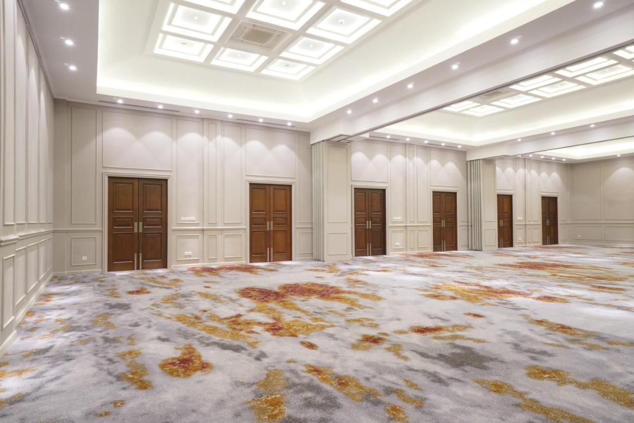 Swiss-Belinn Cawang Jakarta Buitenkant foto