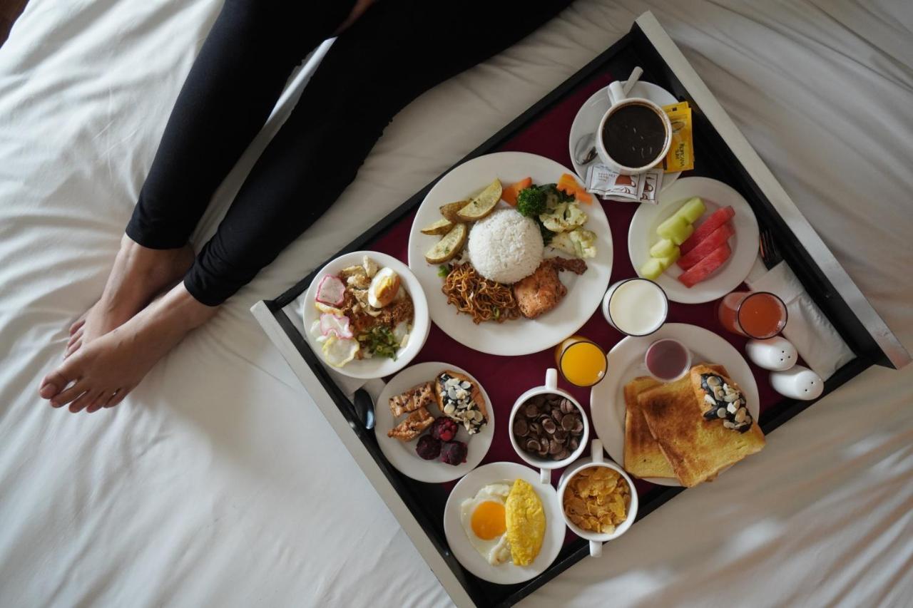 Swiss-Belinn Cawang Jakarta Buitenkant foto