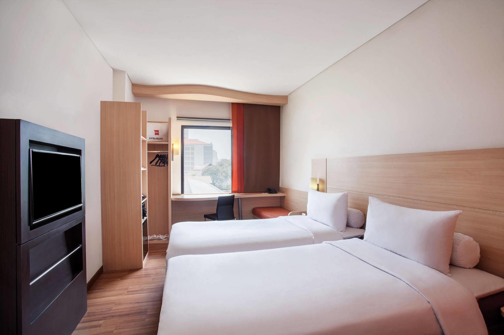 Swiss-Belinn Cawang Jakarta Buitenkant foto